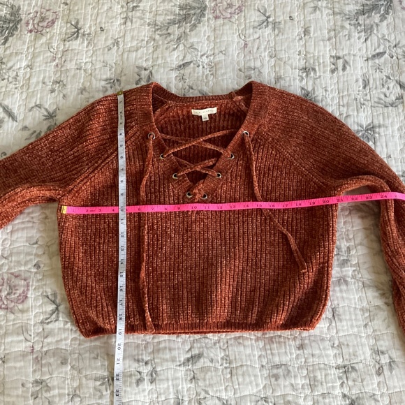 PacSun LA Hearts Super Soft Cropped Lace Up Sweater Large - Picture 3 of 7